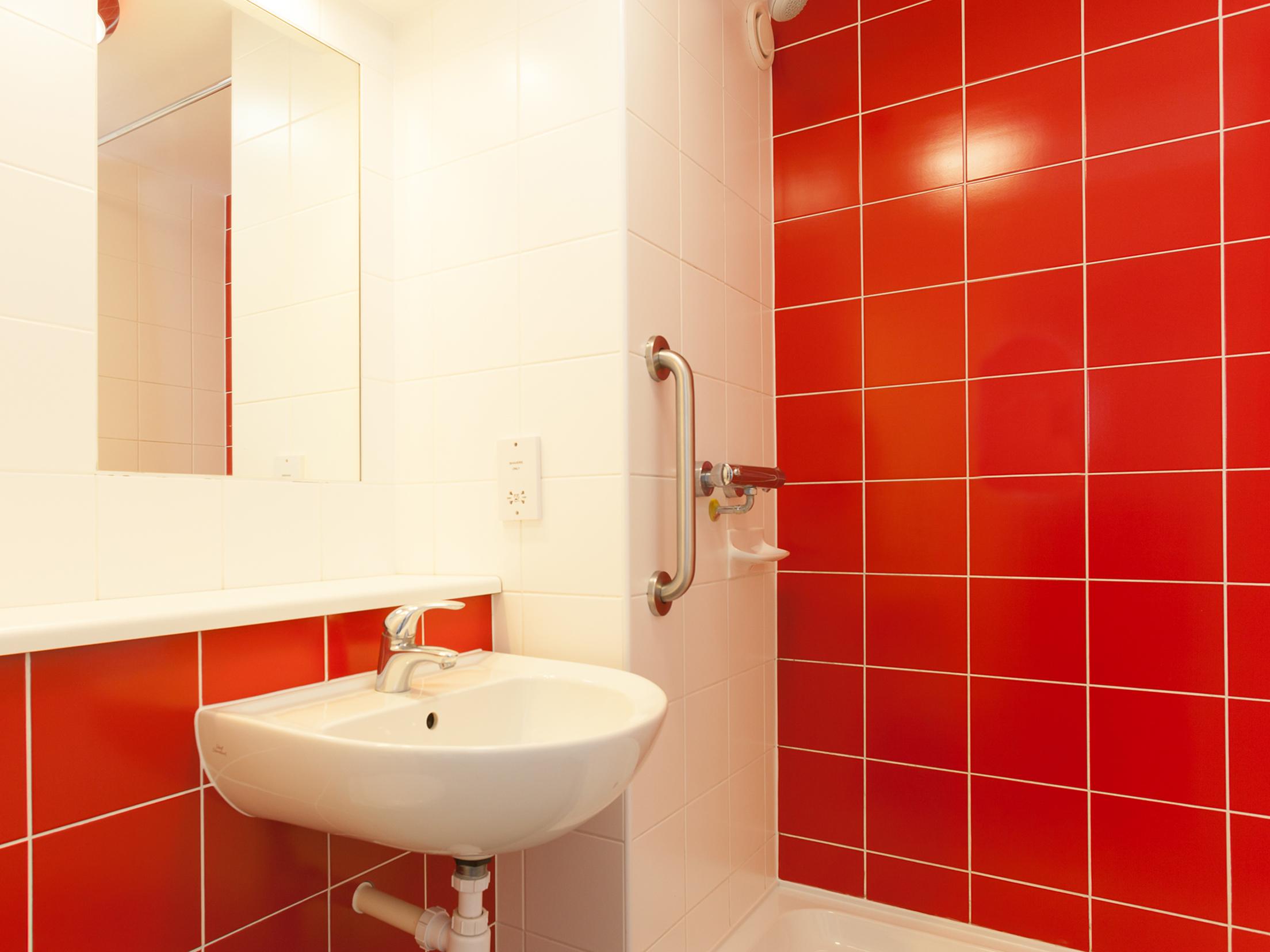 Ibis Budget London Heathrow T5 Slough Extérieur photo